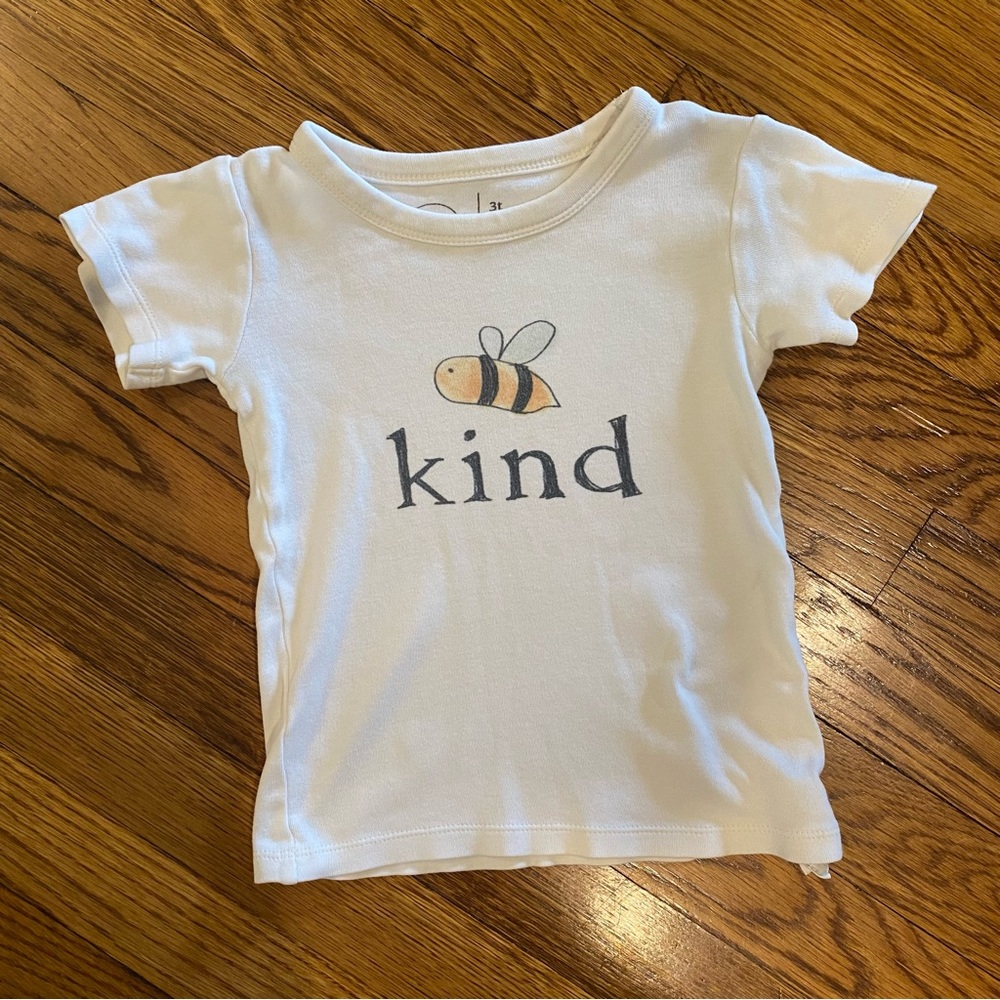 Finn + Emma “Bee Kind” T-Shirt, 3T